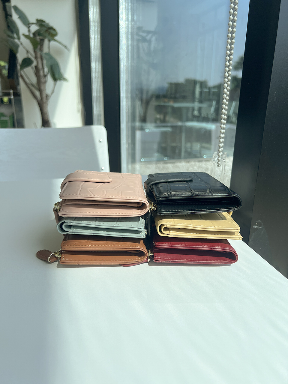 Garnet Pastel Crocodile Pattern Leather Mini Card Case