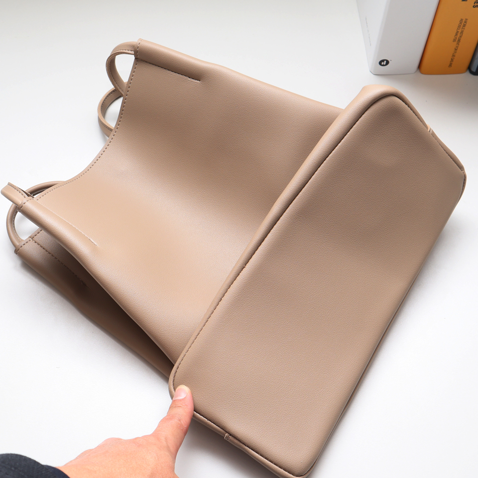2-Pocket Square Leather Tote Bag/Shoulder Bag