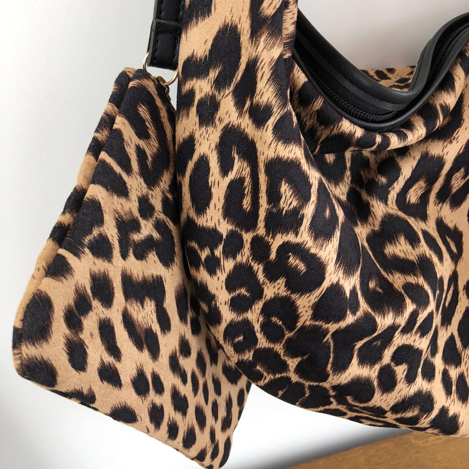 Leopard print zippered big shoulder bag
