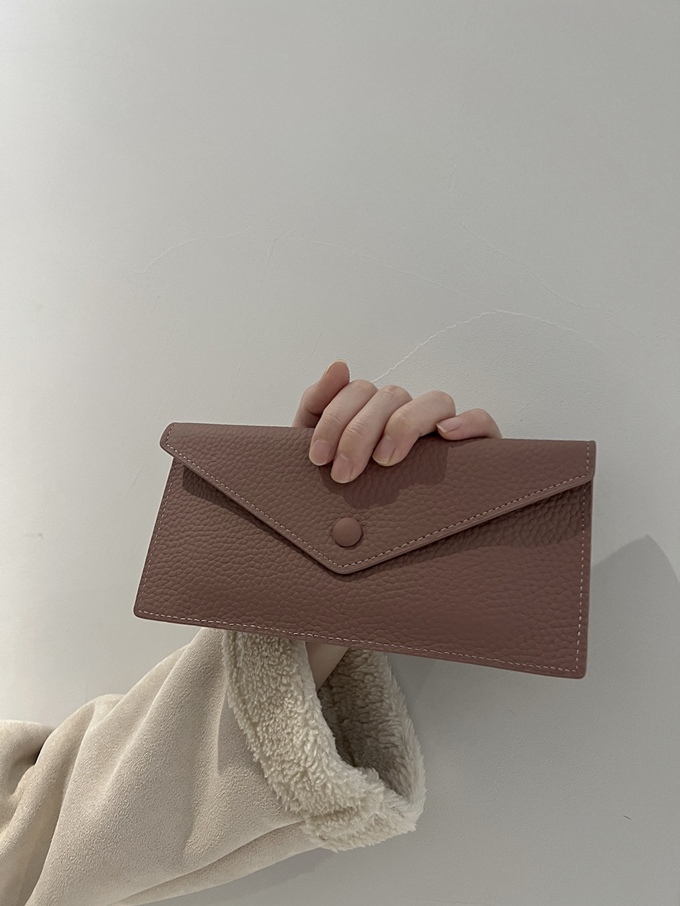 Leather slim card case