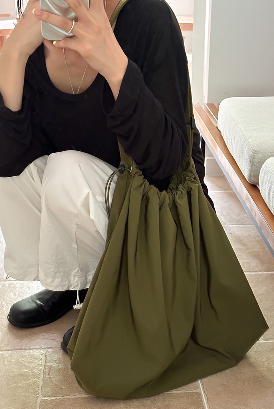 L Nylon Shirring String Big Shoulder Bag