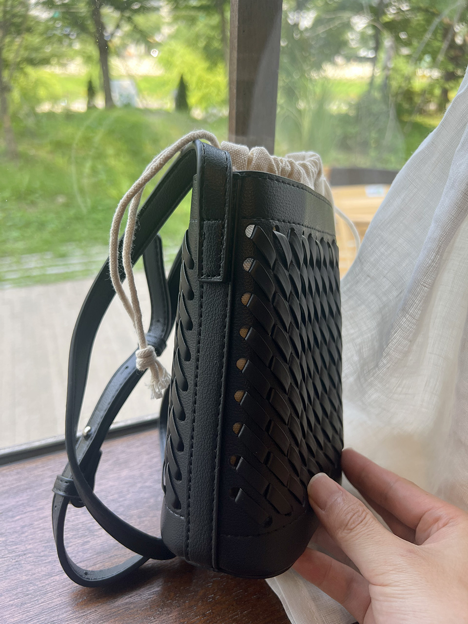 Bali Weaving Net Mini Shoulder Bag