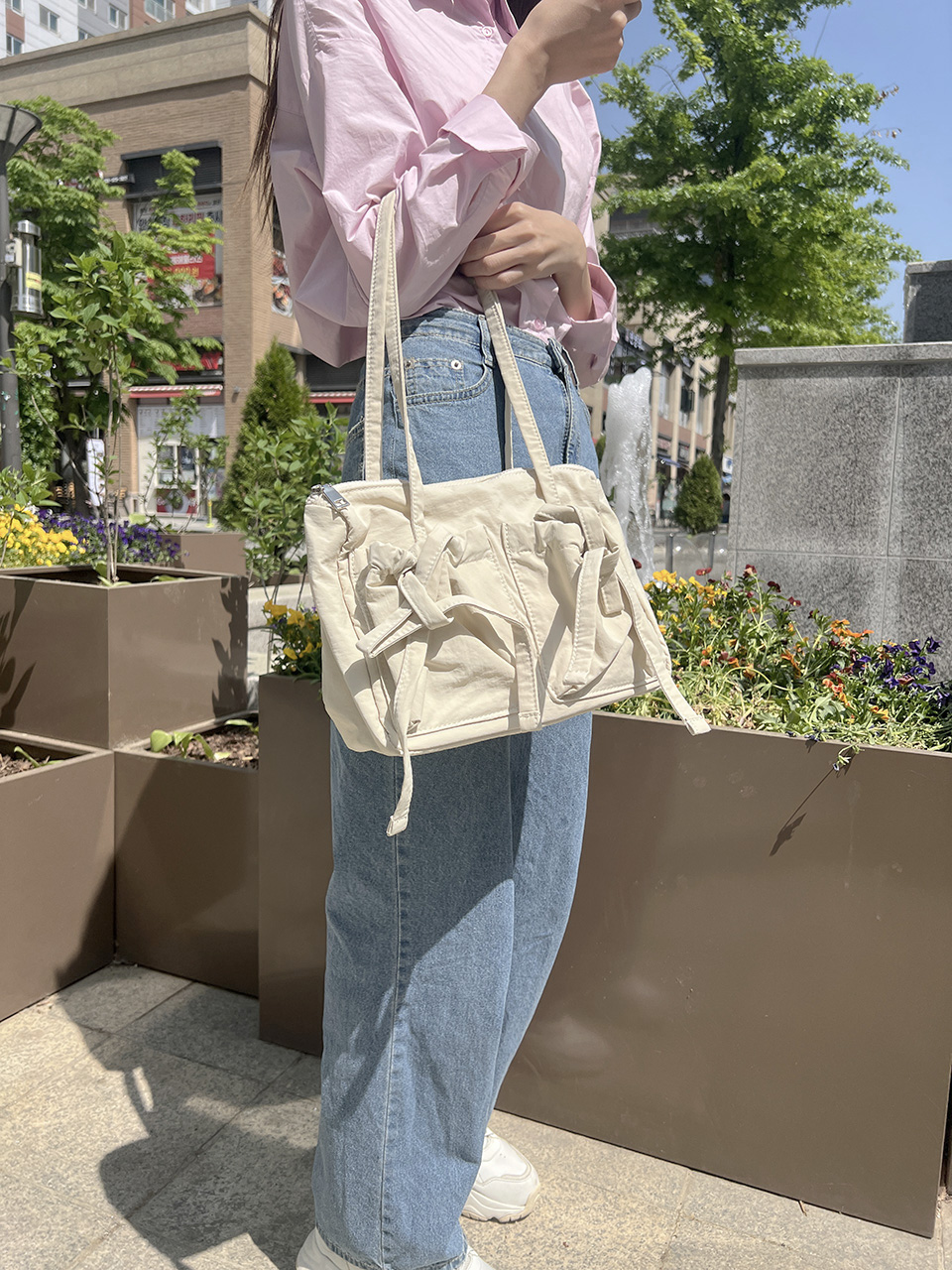 Ribbon Ballet Core Pocket Nylon Shoulder Bag (4 colors)