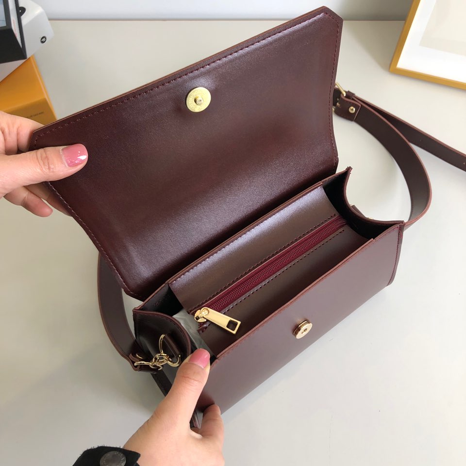 Classic trapezoid stitch cross bag (4 colors)