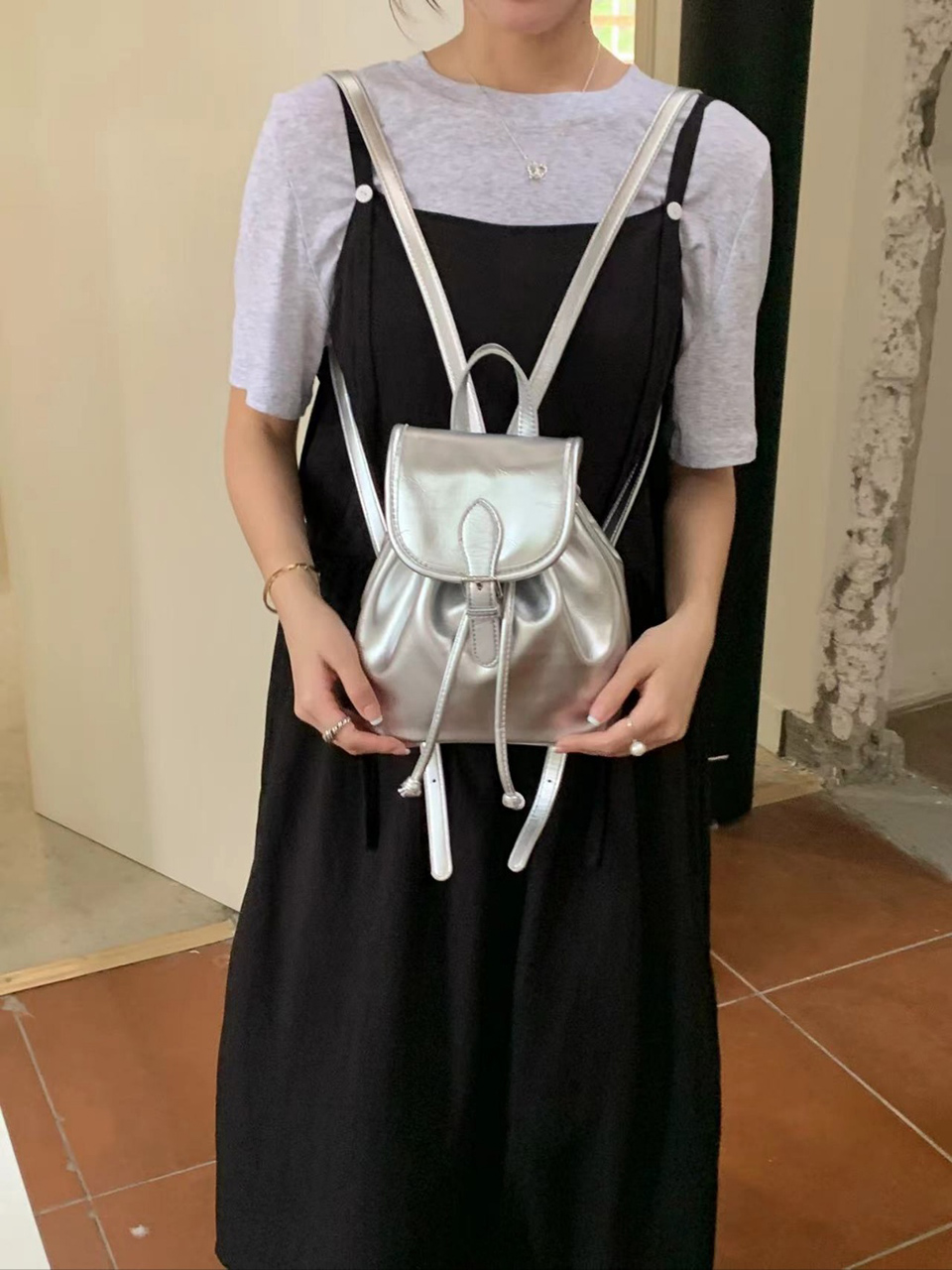 Wrinkle Buckle Bucket Mini Backpack (5 colors)