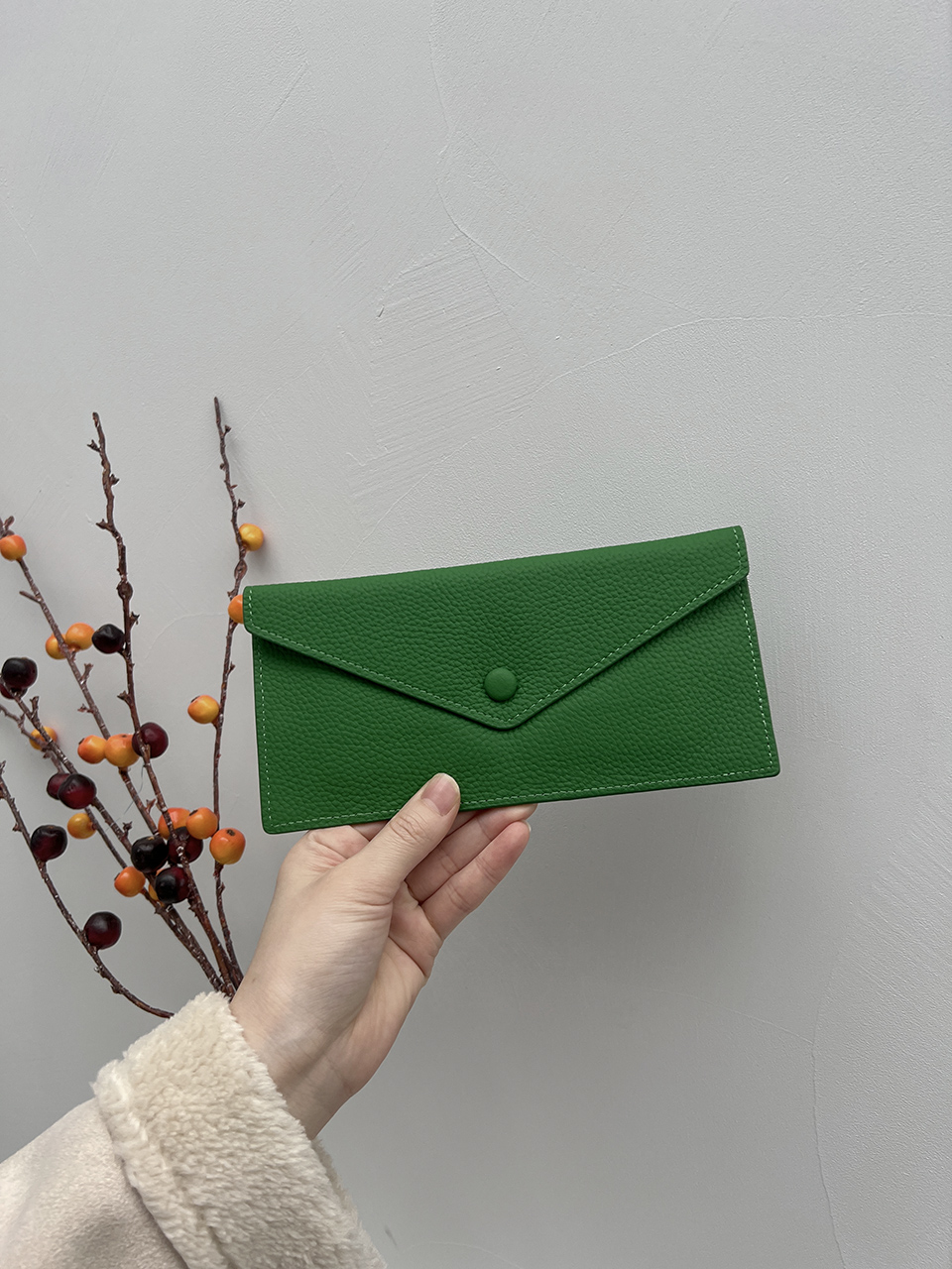 Leather slim card case