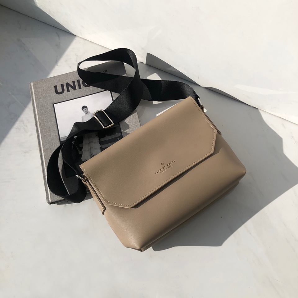 Wide Crossbody Bag (3 colors)
