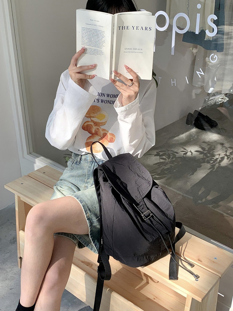 Buckle side zip-up nylon backpack (4 colors)