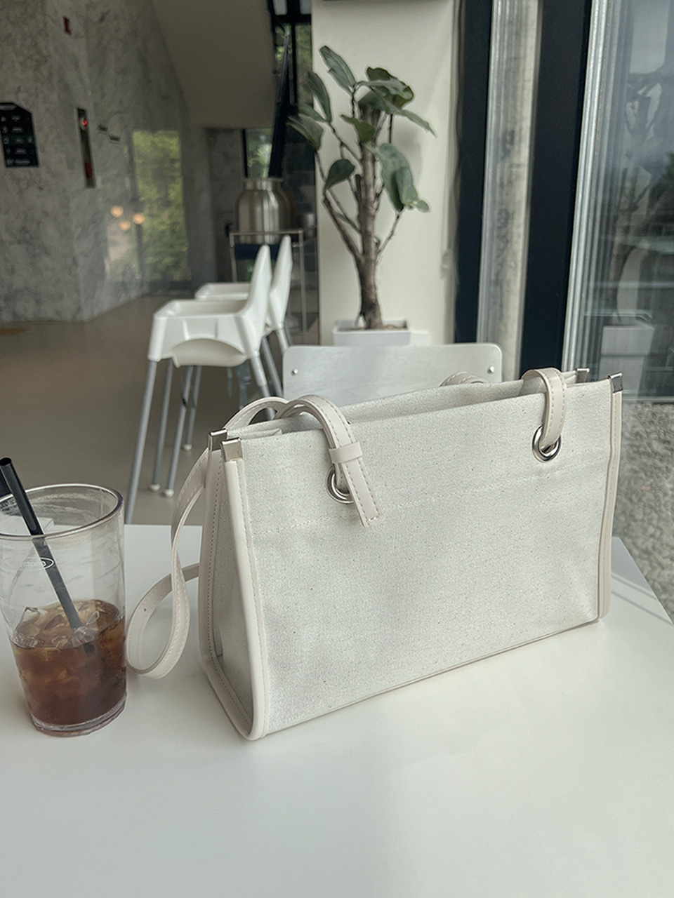 Leather canvas shoulder bag