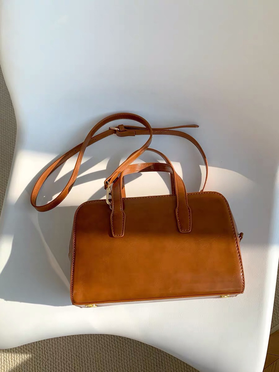 Square zip-up leather tote bag (4 colors)