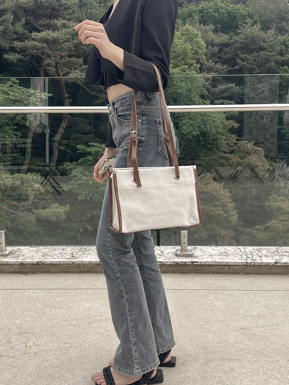 Leather canvas shoulder bag
