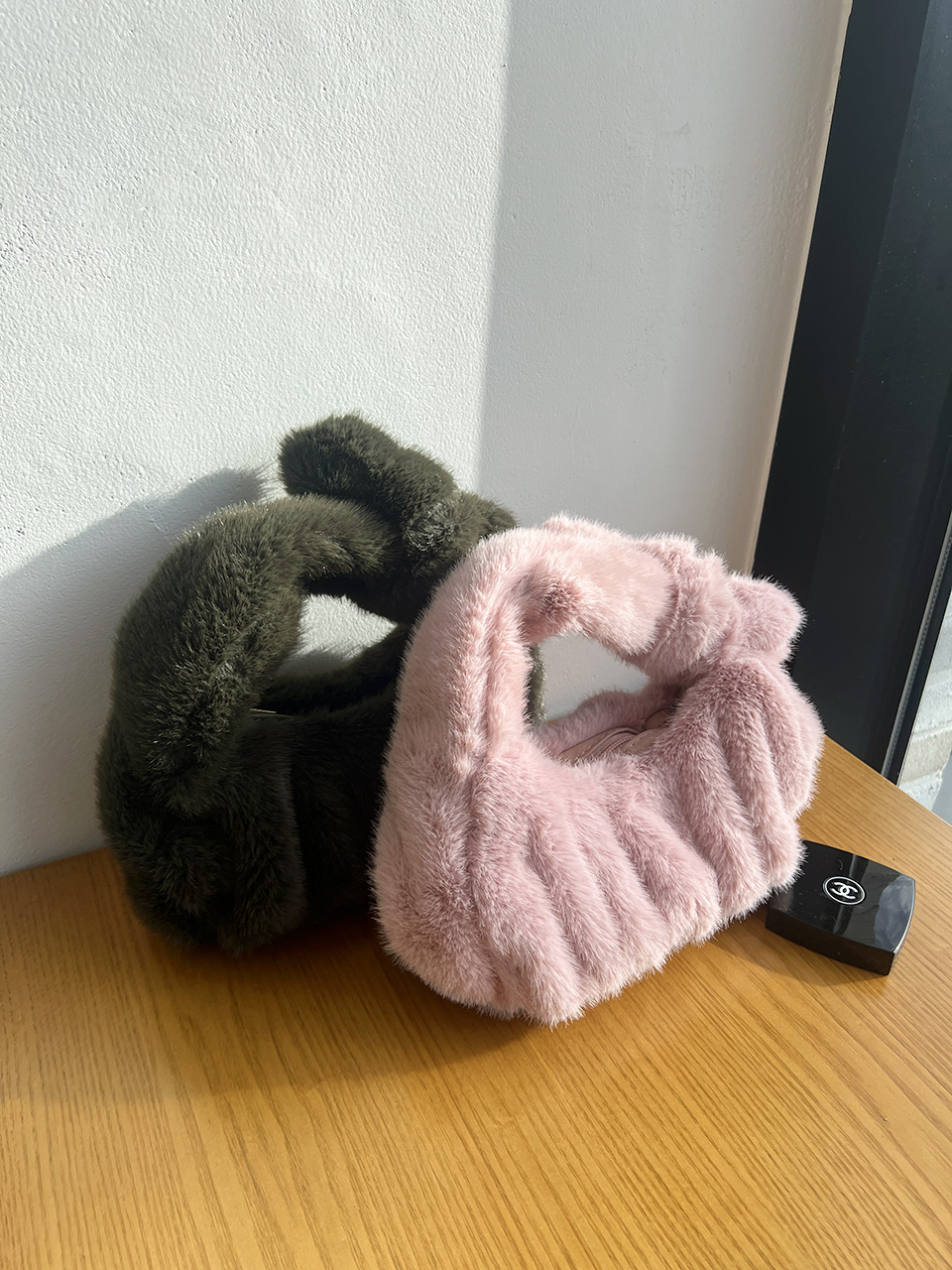 Suwanee Ribbon Fur Shirring Mini Tote Bag