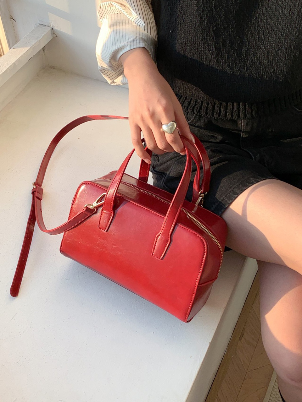 Square zip-up leather tote bag (4 colors)
