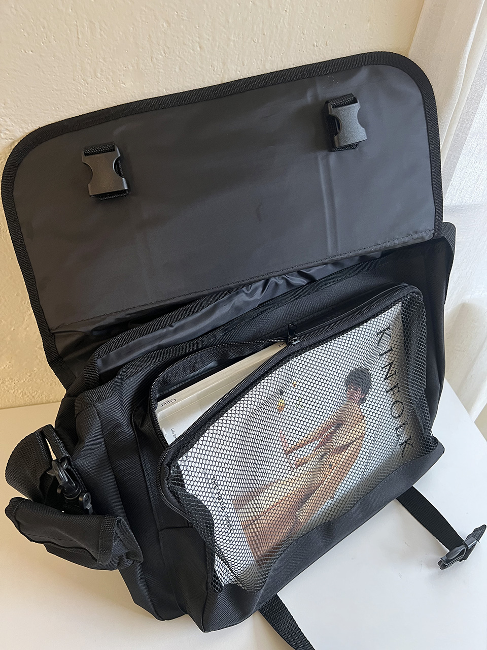 Large Messenger Bag (2 colors)