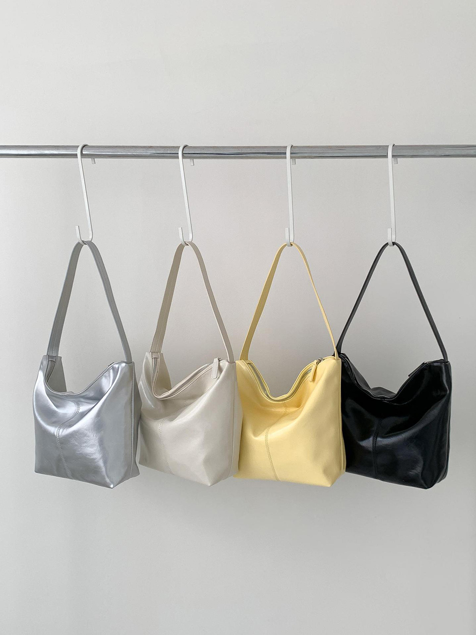 Glossy wrinkle leather shoulder bag (4 colors)
