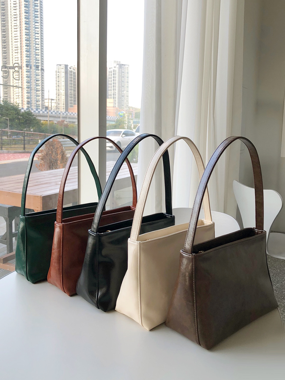 Shoulder bag (5 colors)