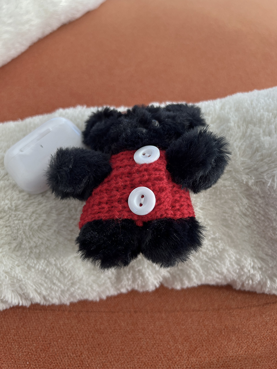 Knitted teddy bear button charm
