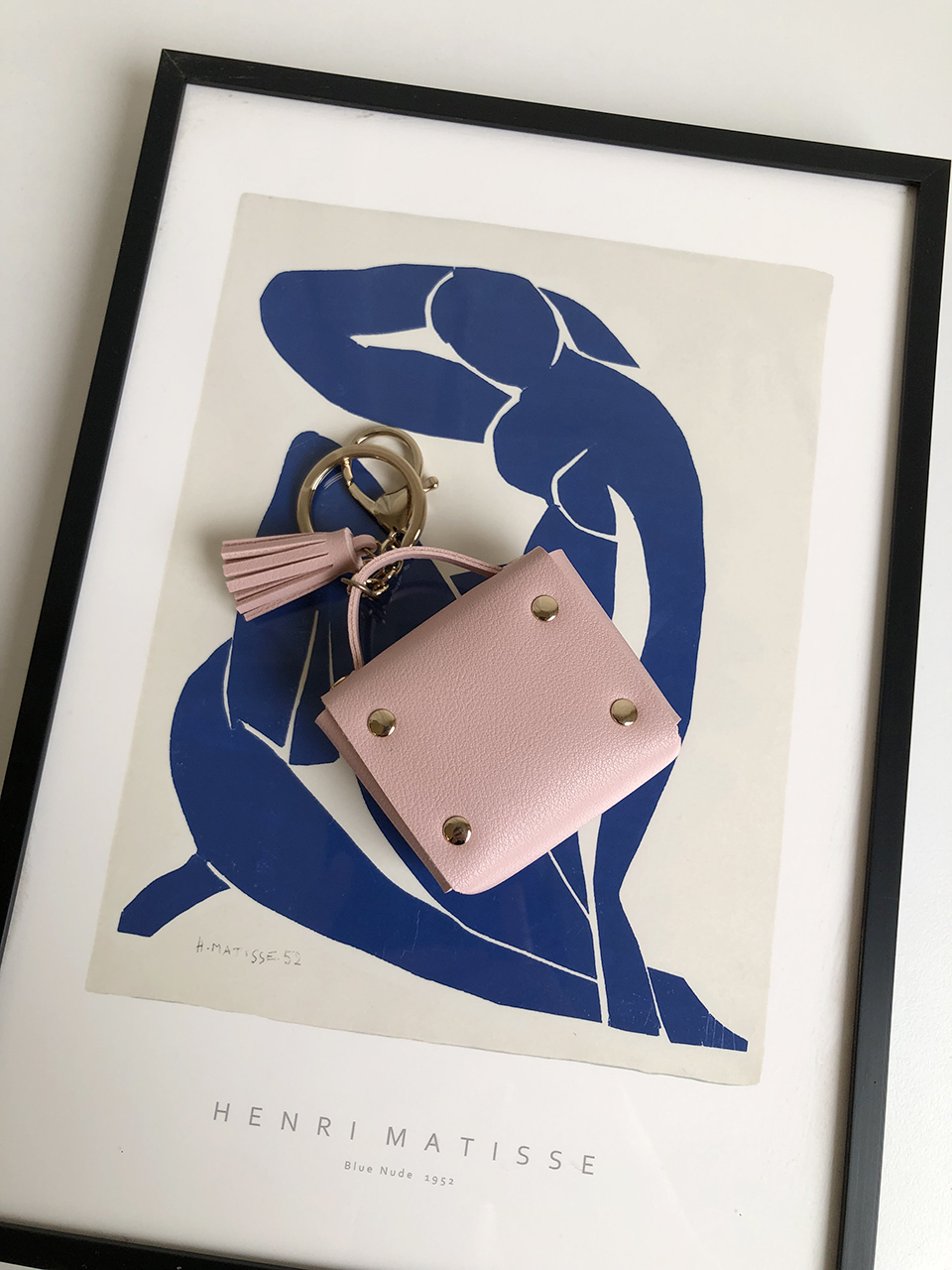 Flower AirPods Case Mini Bag Keyring (5 colors)