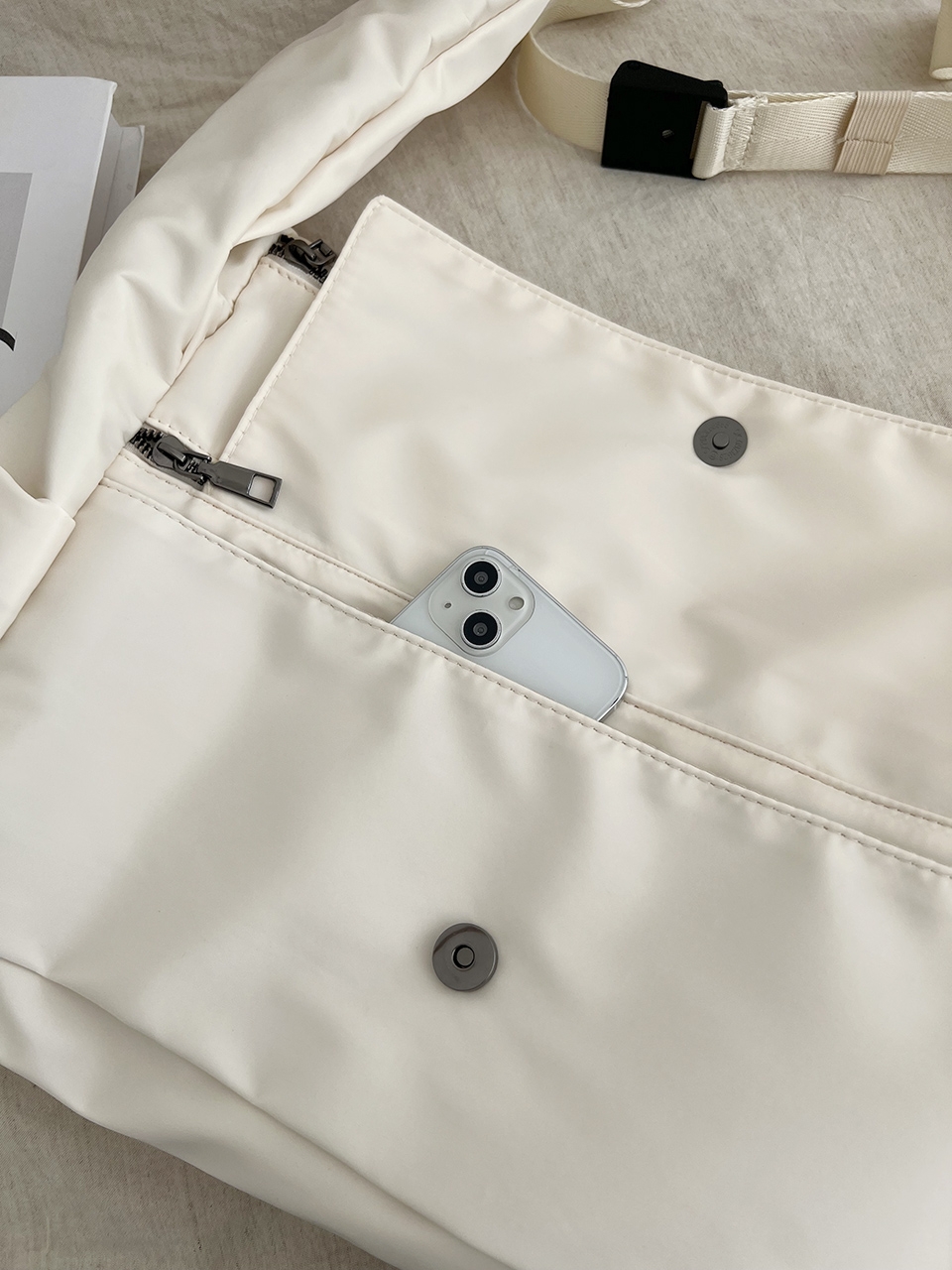 Apes Nylon Zipper Big Shoulder Bag