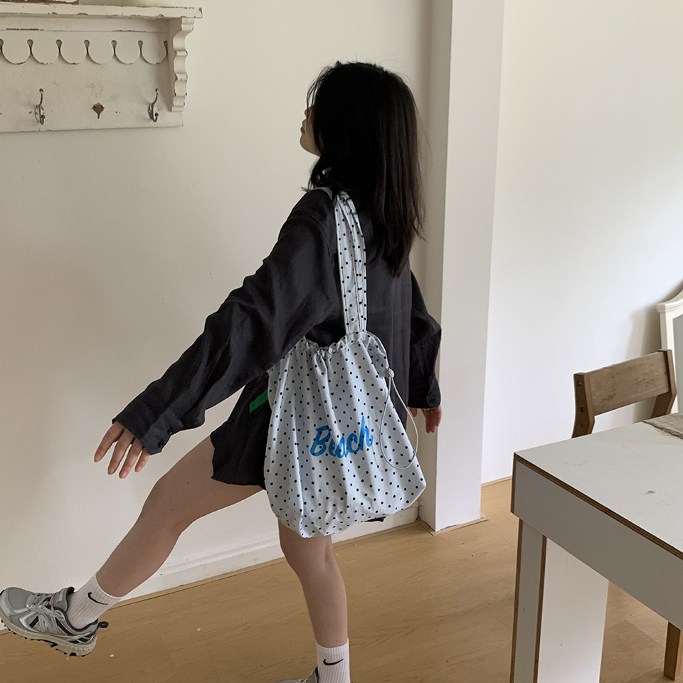 [3 colors] Dot Lettering String Bucket Bag