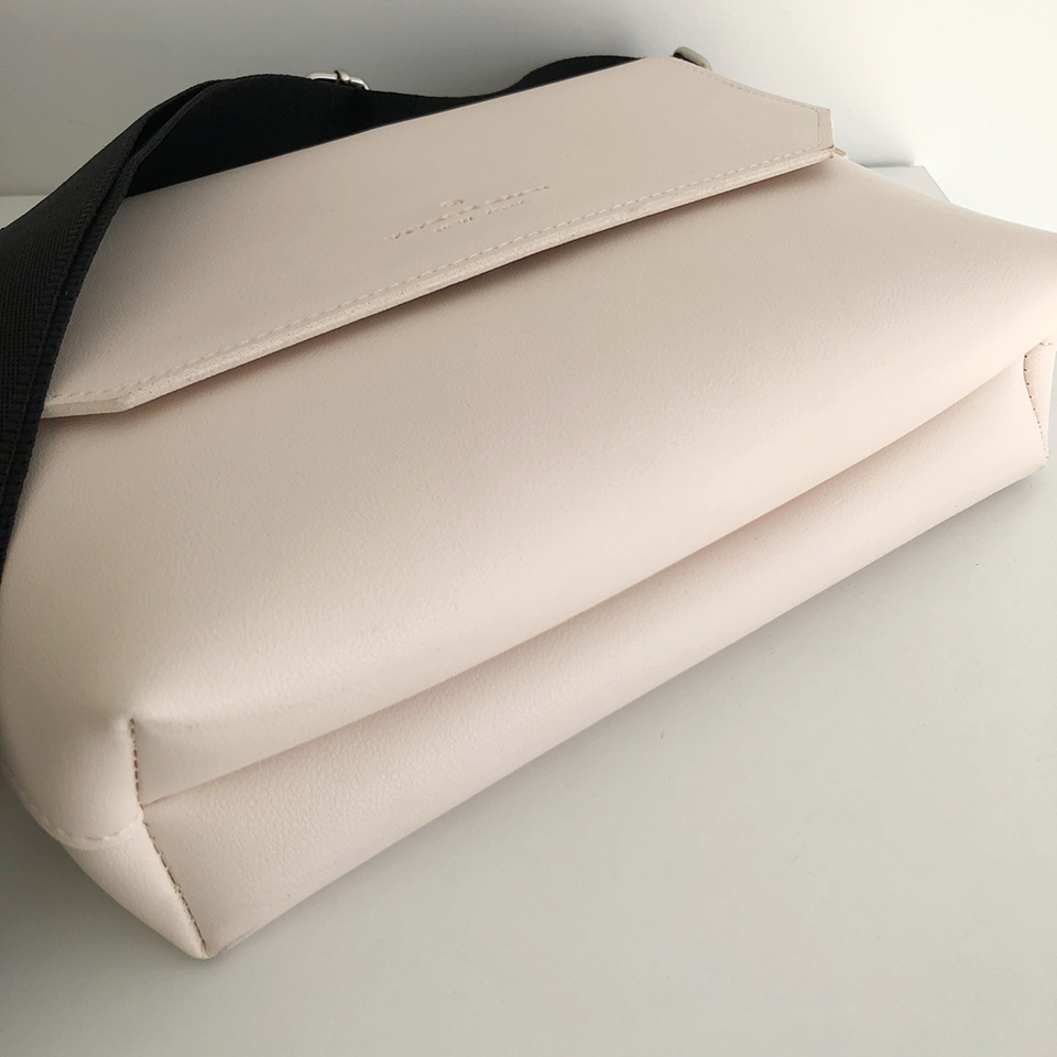 Wide Crossbody Bag (3 colors)