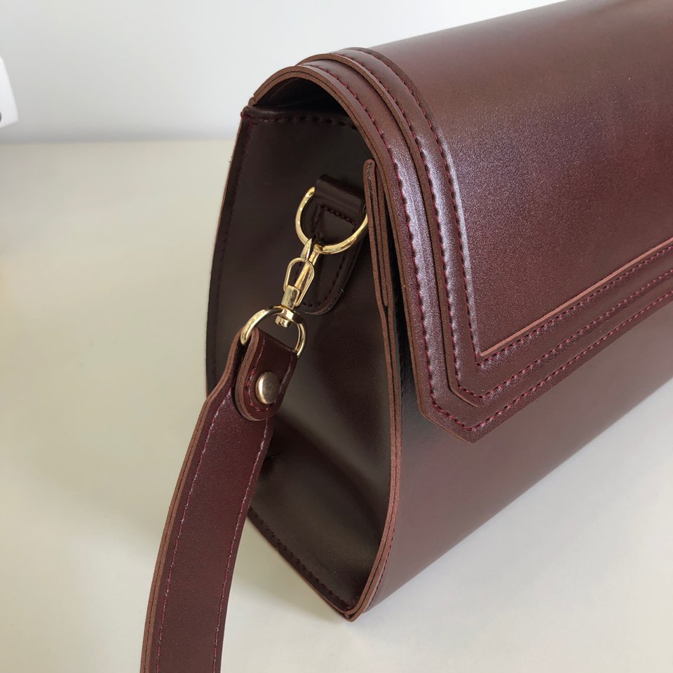 Classic trapezoid stitch cross bag (4 colors)