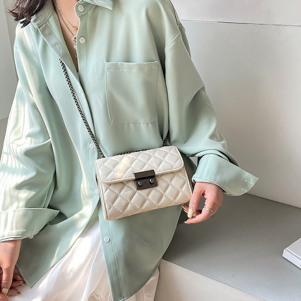 Kate Quilted Square Mini Chain Shoulder Bag