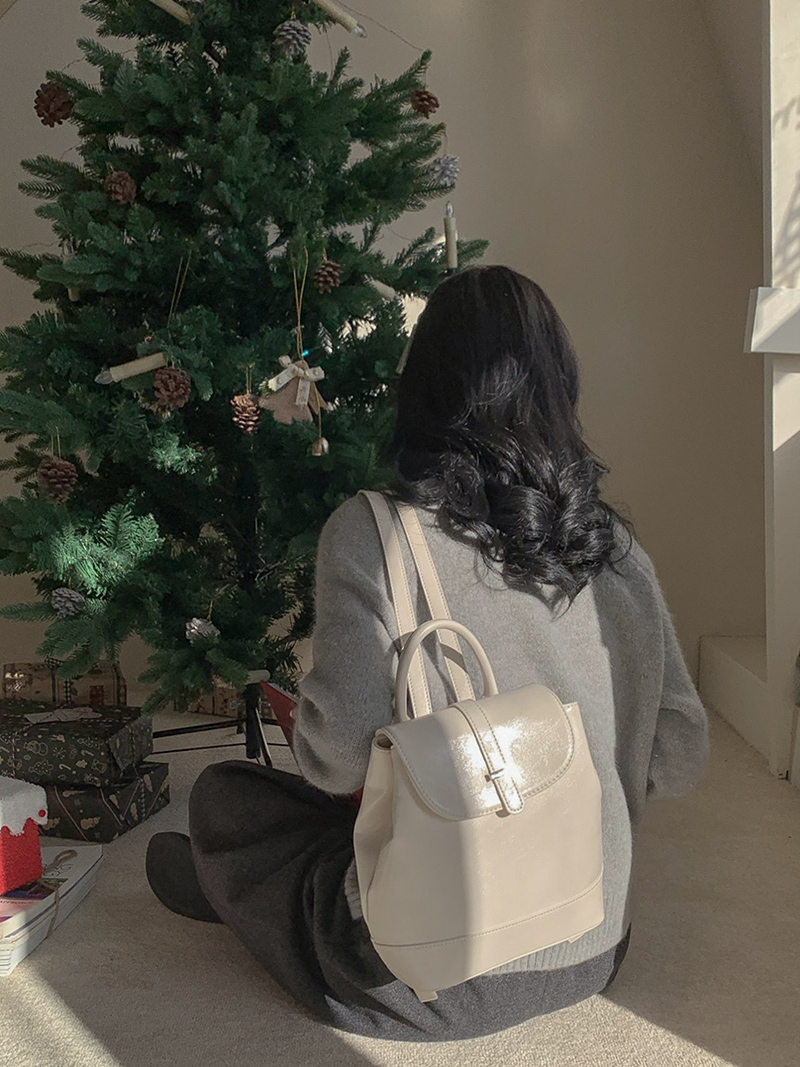 Crack Classic Leather Mini Backpack