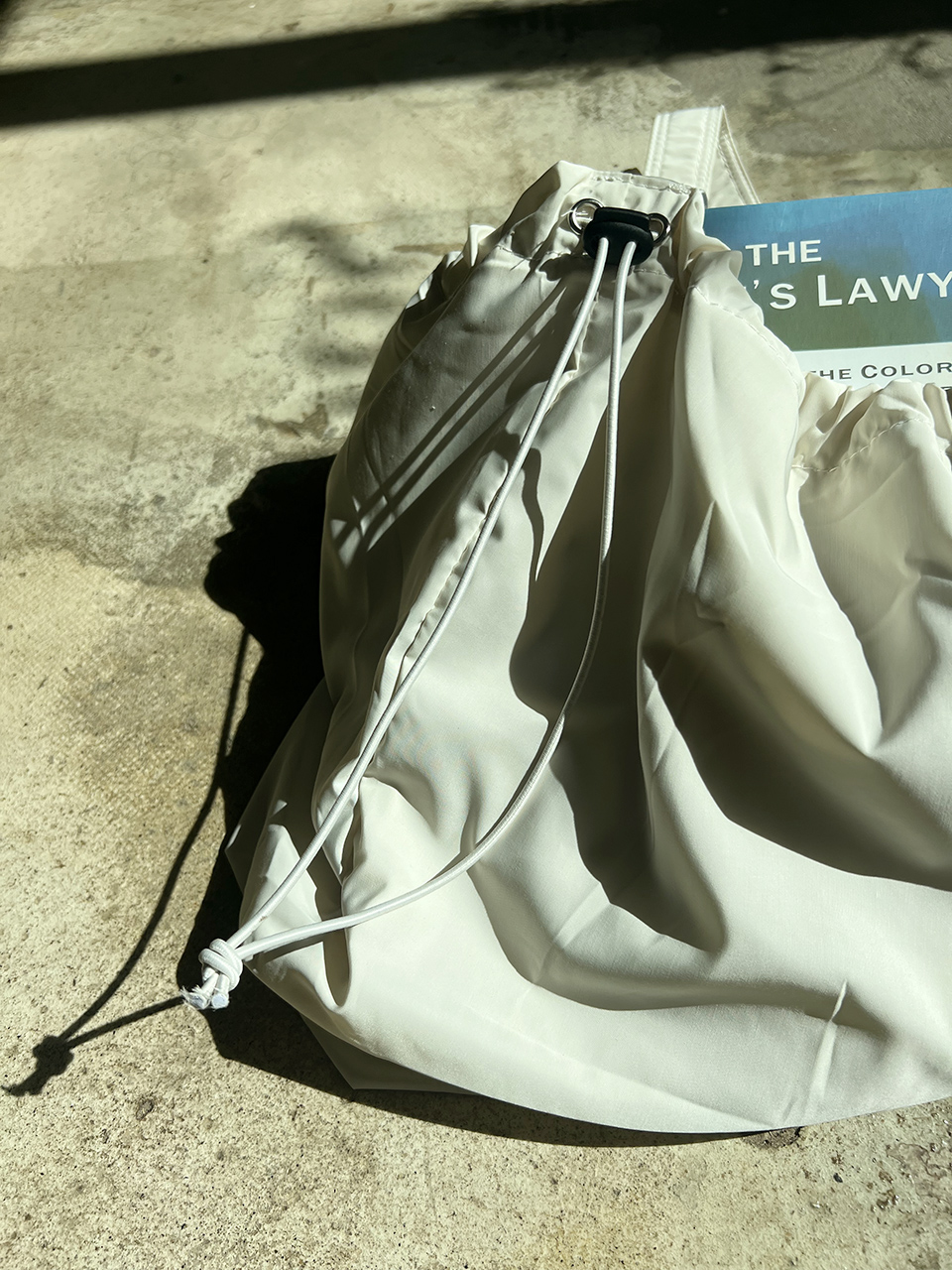 L Nylon Shirring String Big Shoulder Bag
