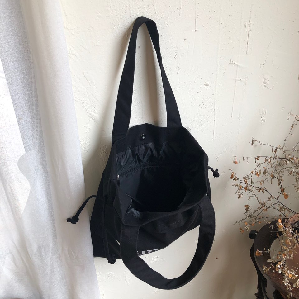 Berry Lettering Big Bag
