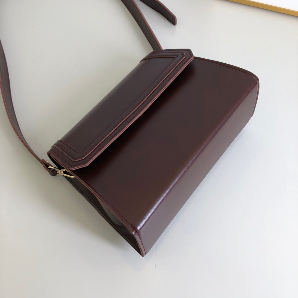 Classic trapezoid stitch cross bag (4 colors)