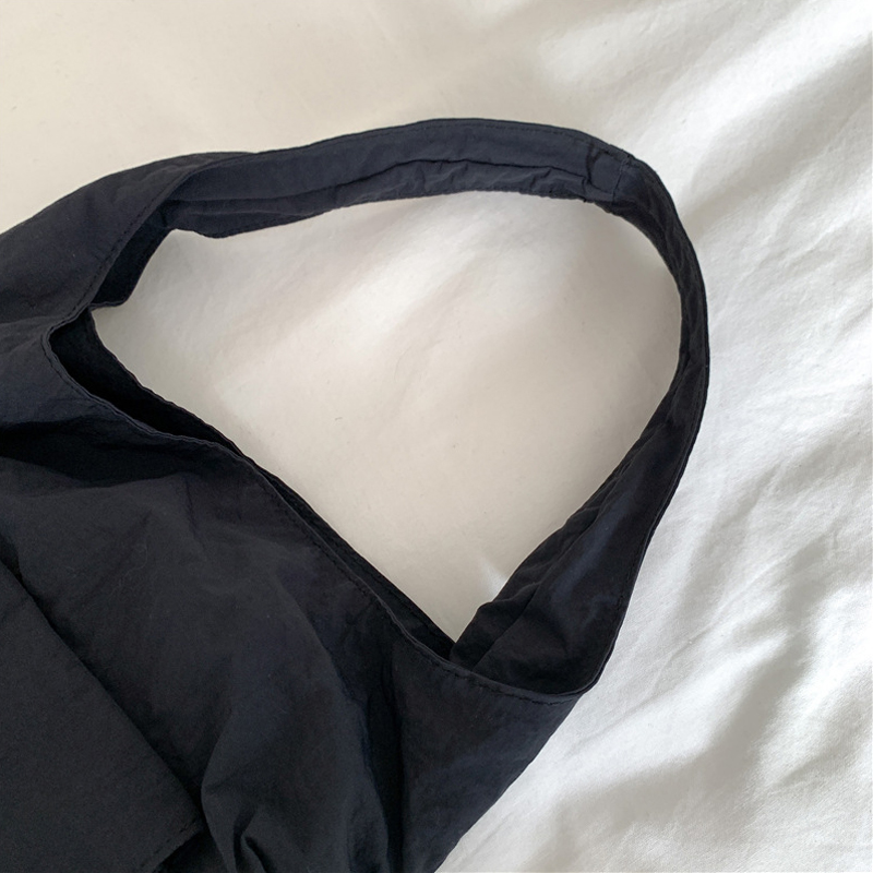 Catherine Pocket Shirring Side String Shoulder Bag