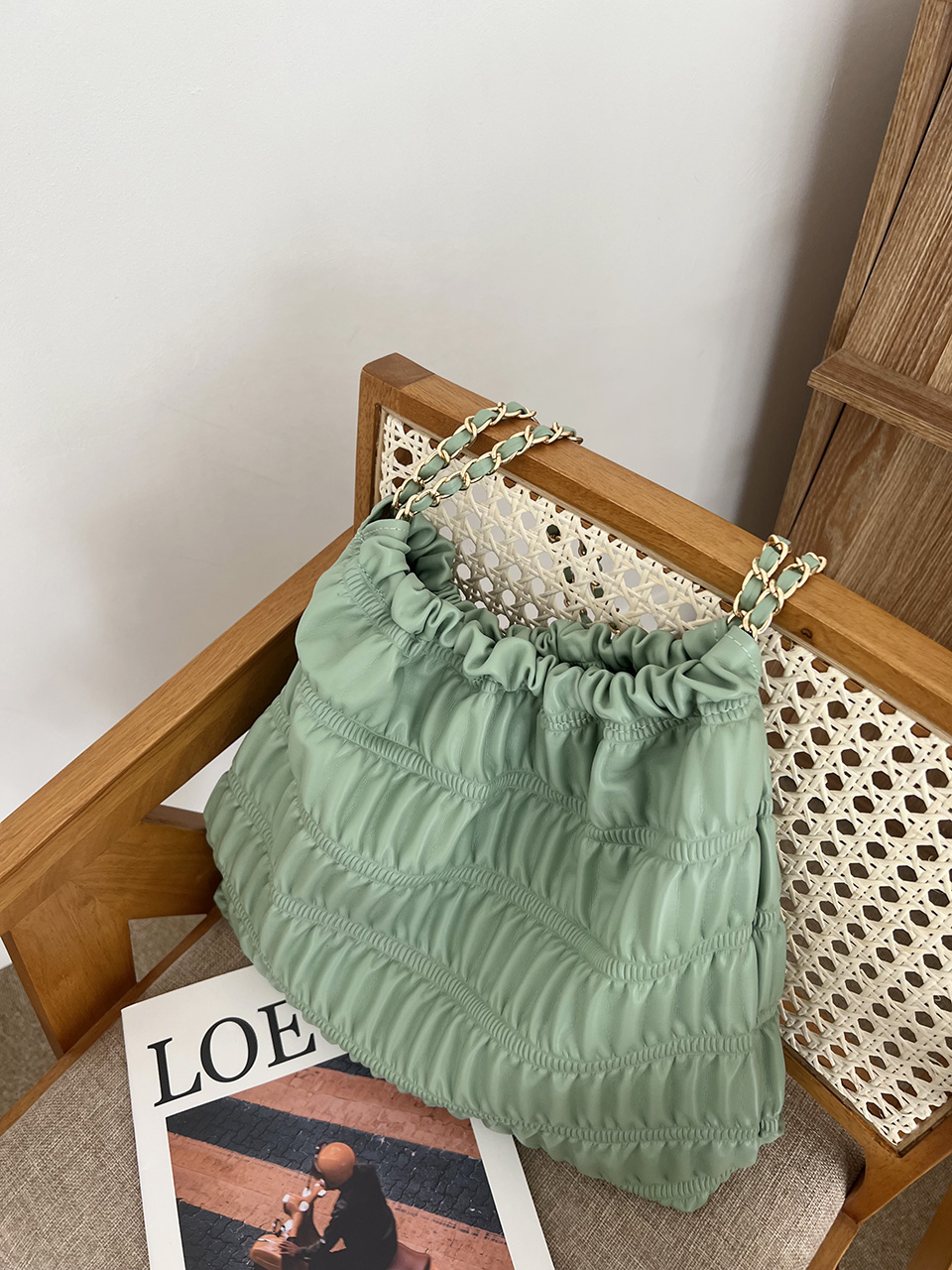 Vanel Fritz Quilted Shirring Chain Shoulder Bag