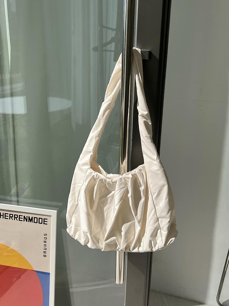 Shirring Daily Nylon Shoulder Bag