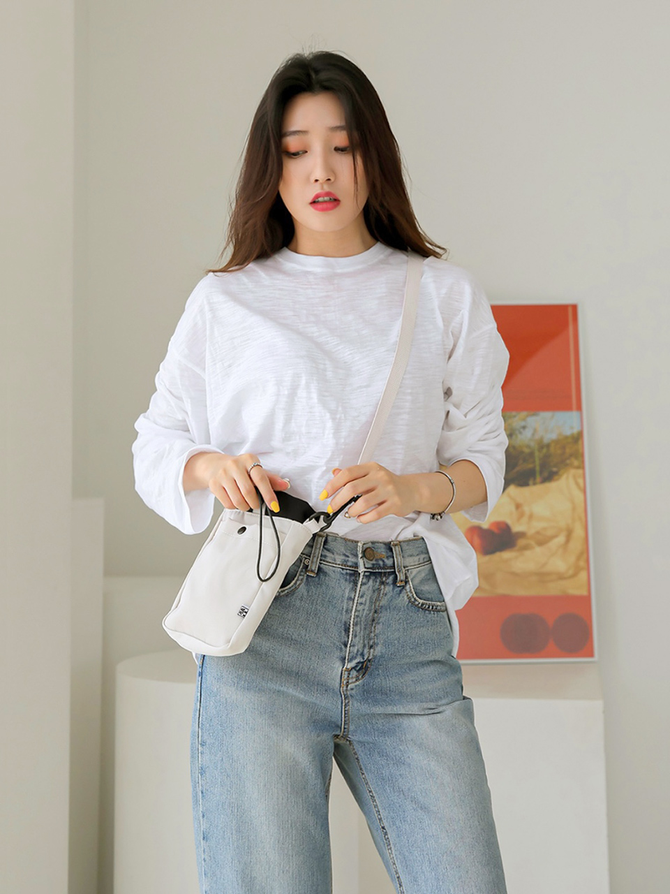 Roasted string mini crossbody bag