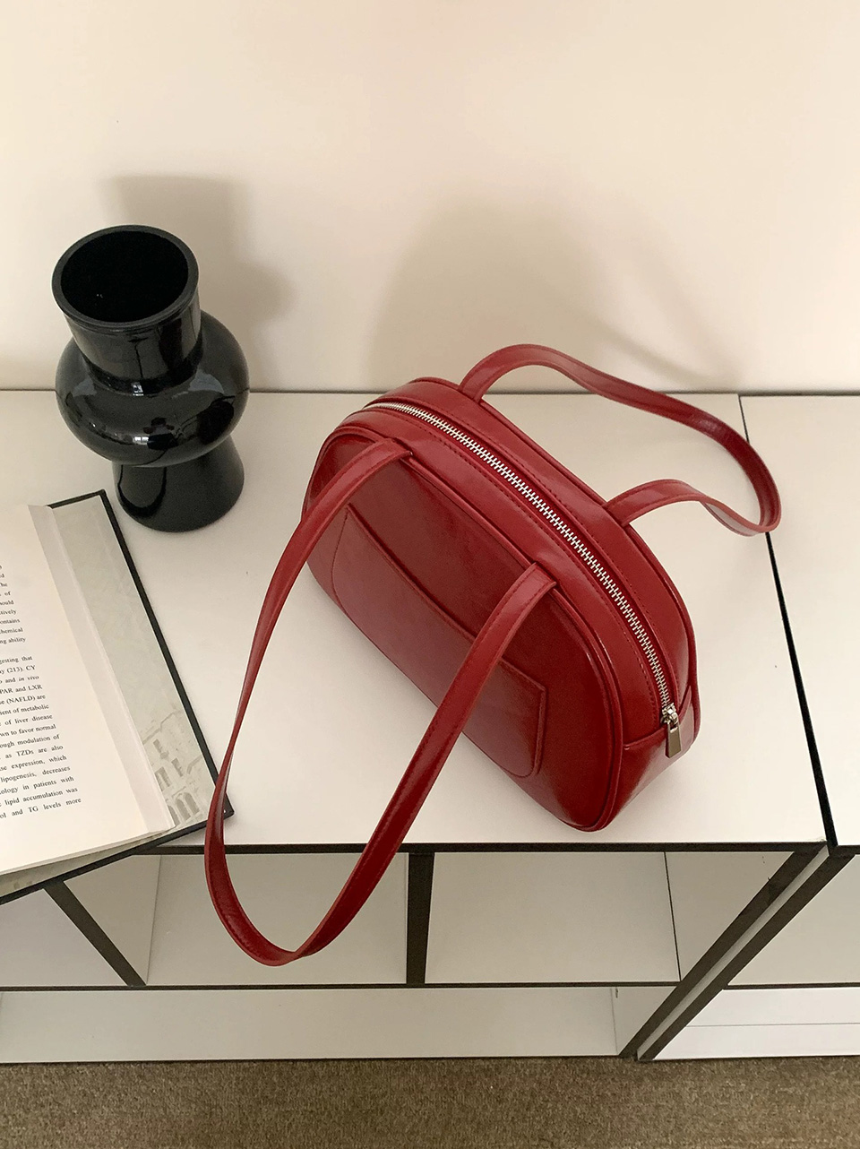 Cracked Round Leather Tote Bag/Shoulder Bag
