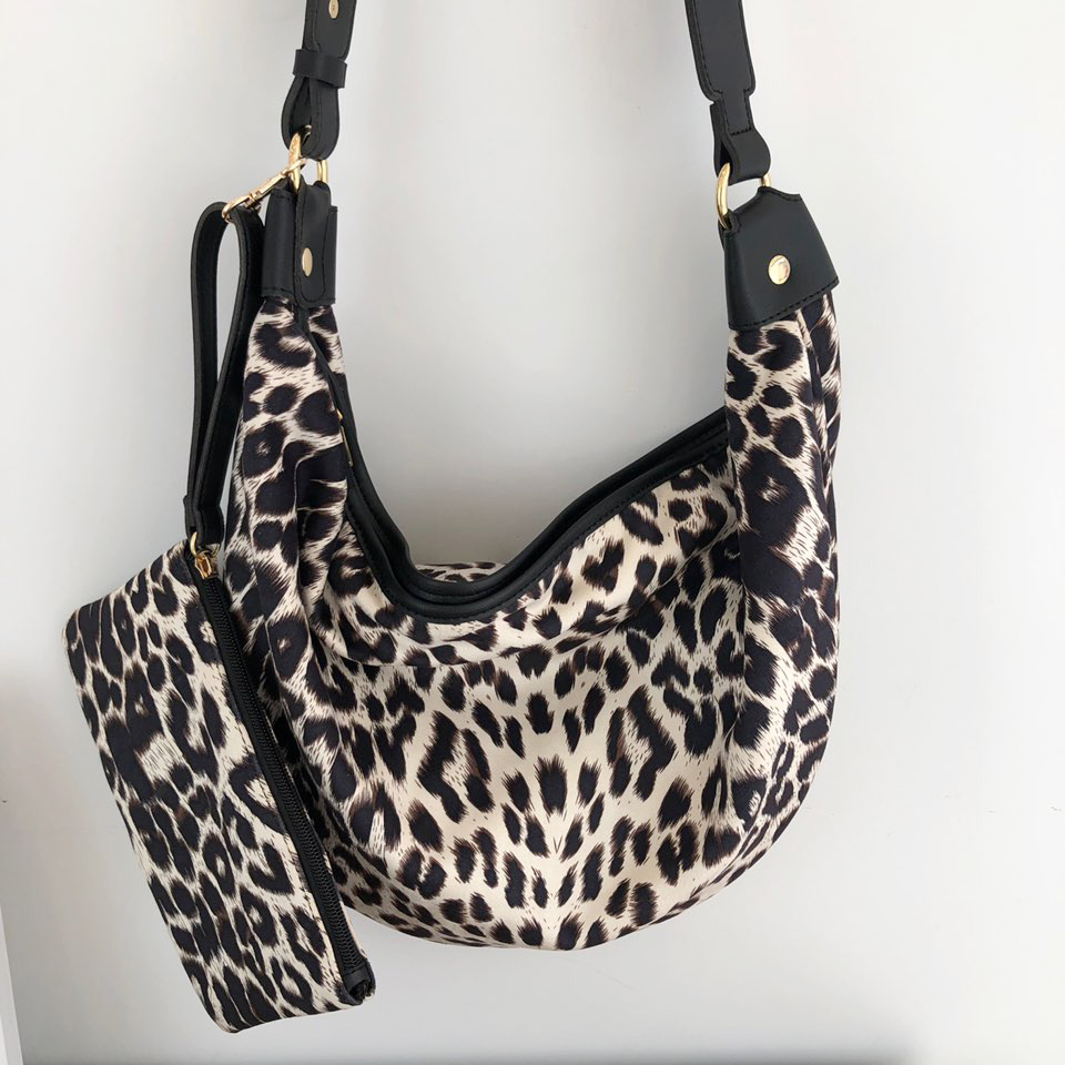 Leopard print zippered big shoulder bag