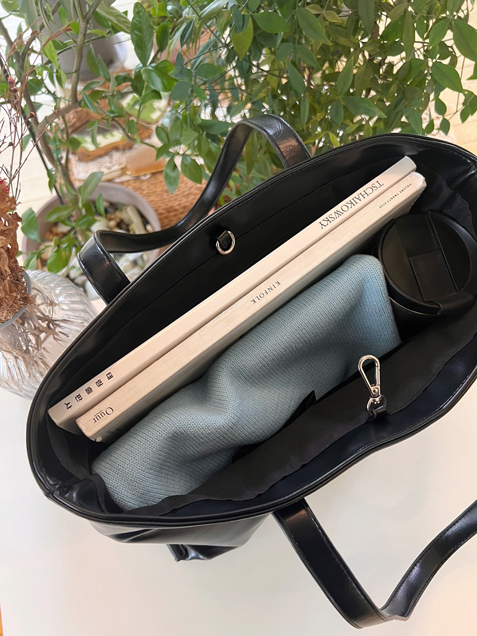Glossy Square Big Shopper Bag (2 colors)