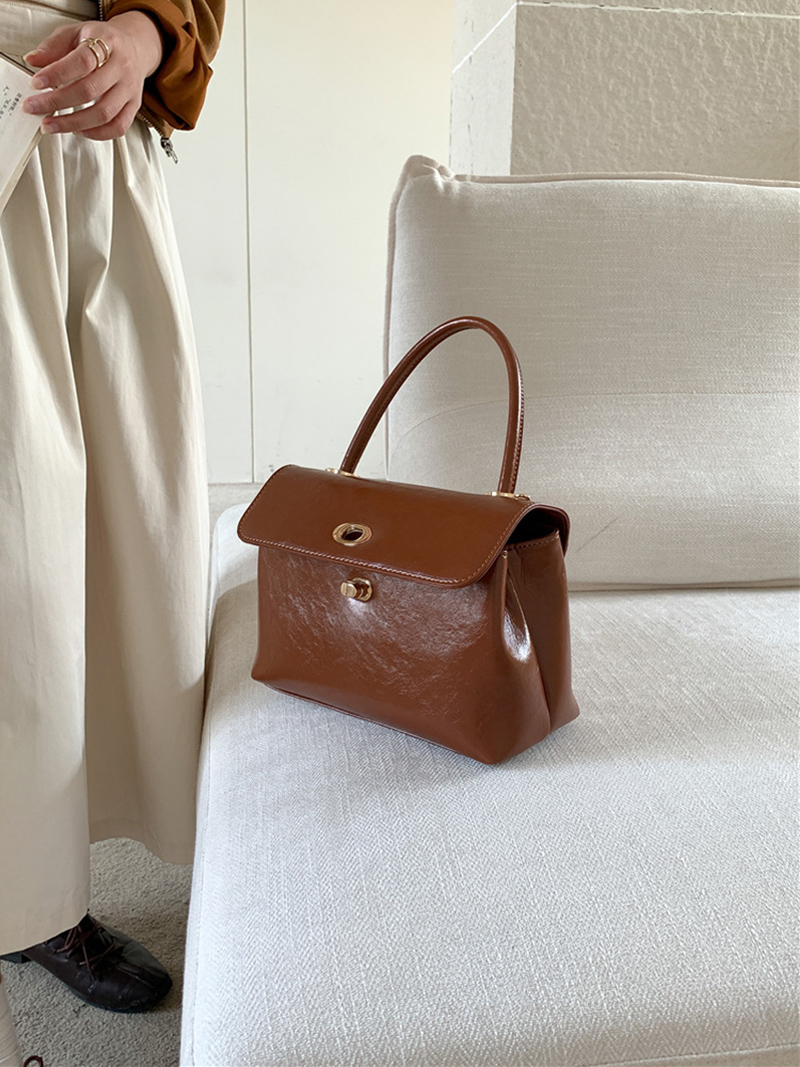 Crack Square Buckle Tote Bag (3 colors)