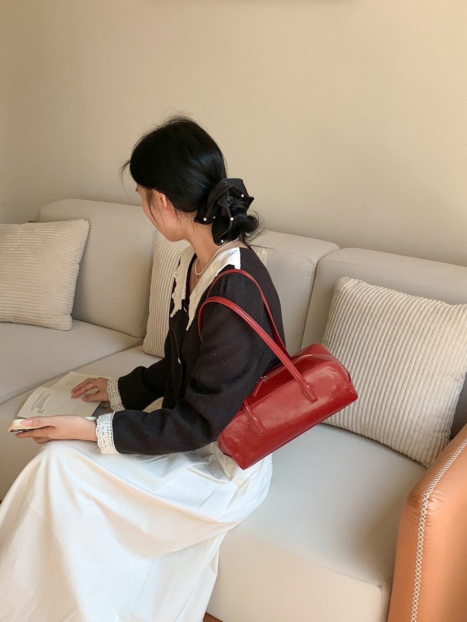 Crack Square Zip-Up Leather Shoulder Bag