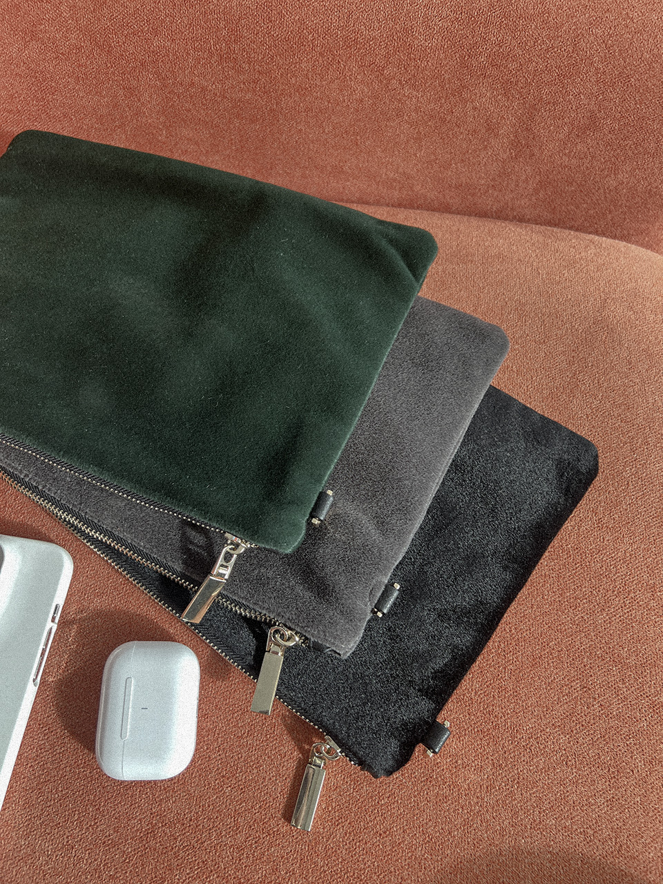 Suede fur pouch