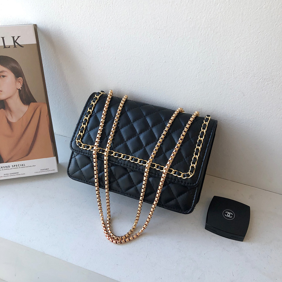 Quilted Square Chain Bag