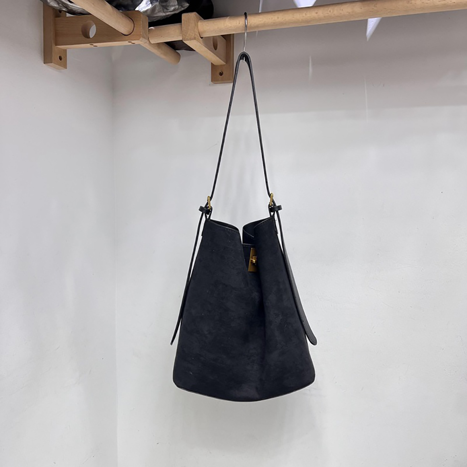 Suede Buckle Big Tote Bag/Shoulder Bag