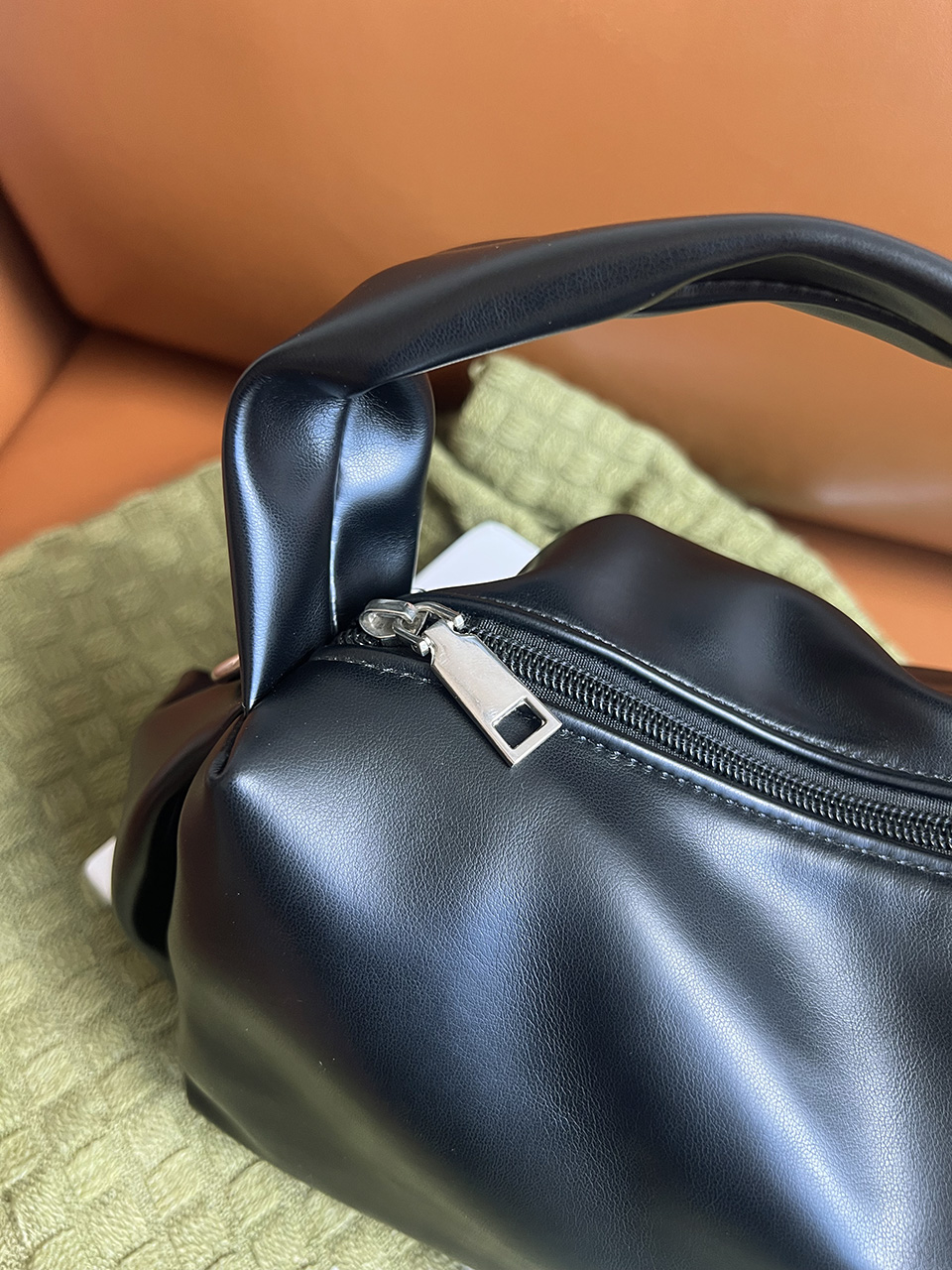Besson Square 2-Way Cross Tote Bag