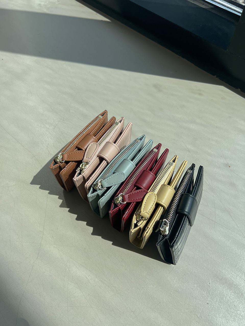 Garnet Pastel Crocodile Pattern Leather Mini Card Case