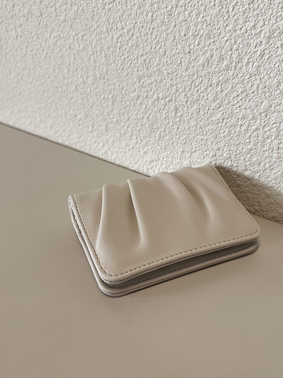 Shirring Leather Card Case