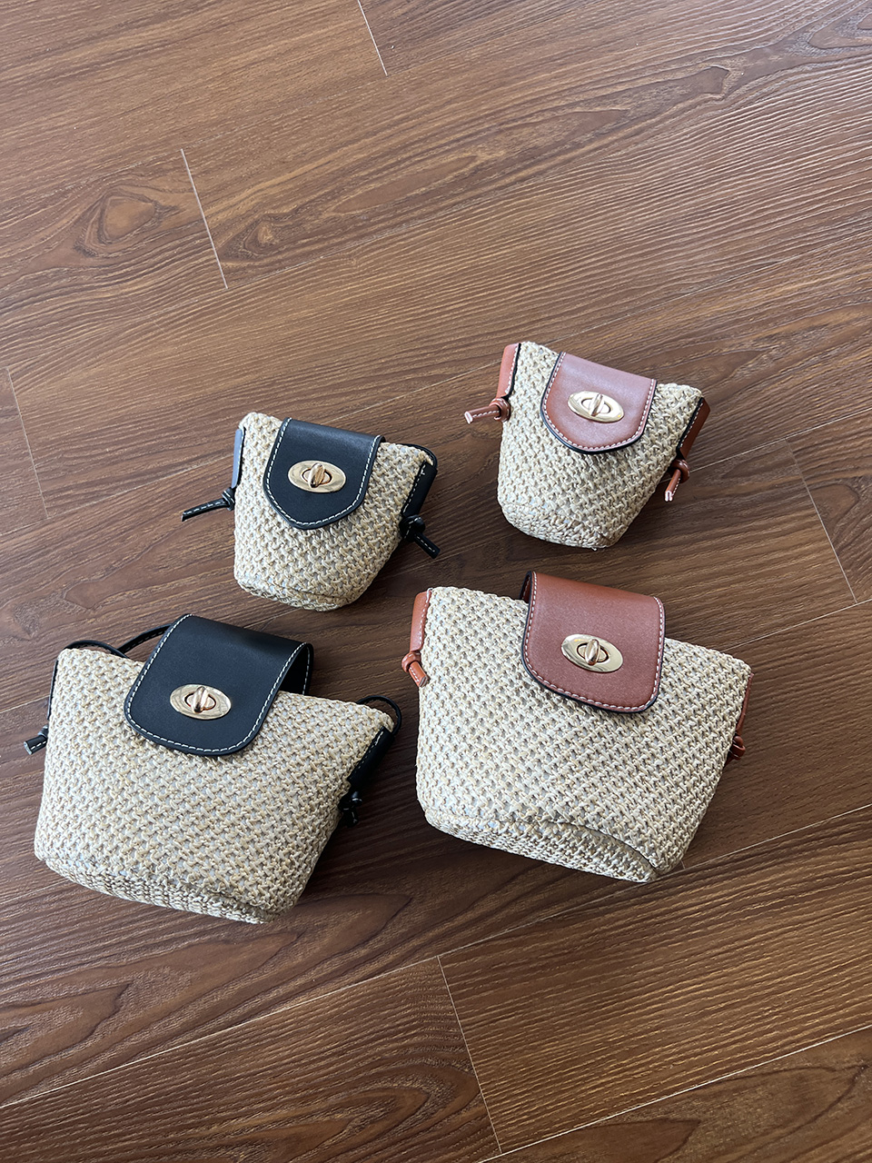 Rattan buckle mini shoulder bag (2 colors)