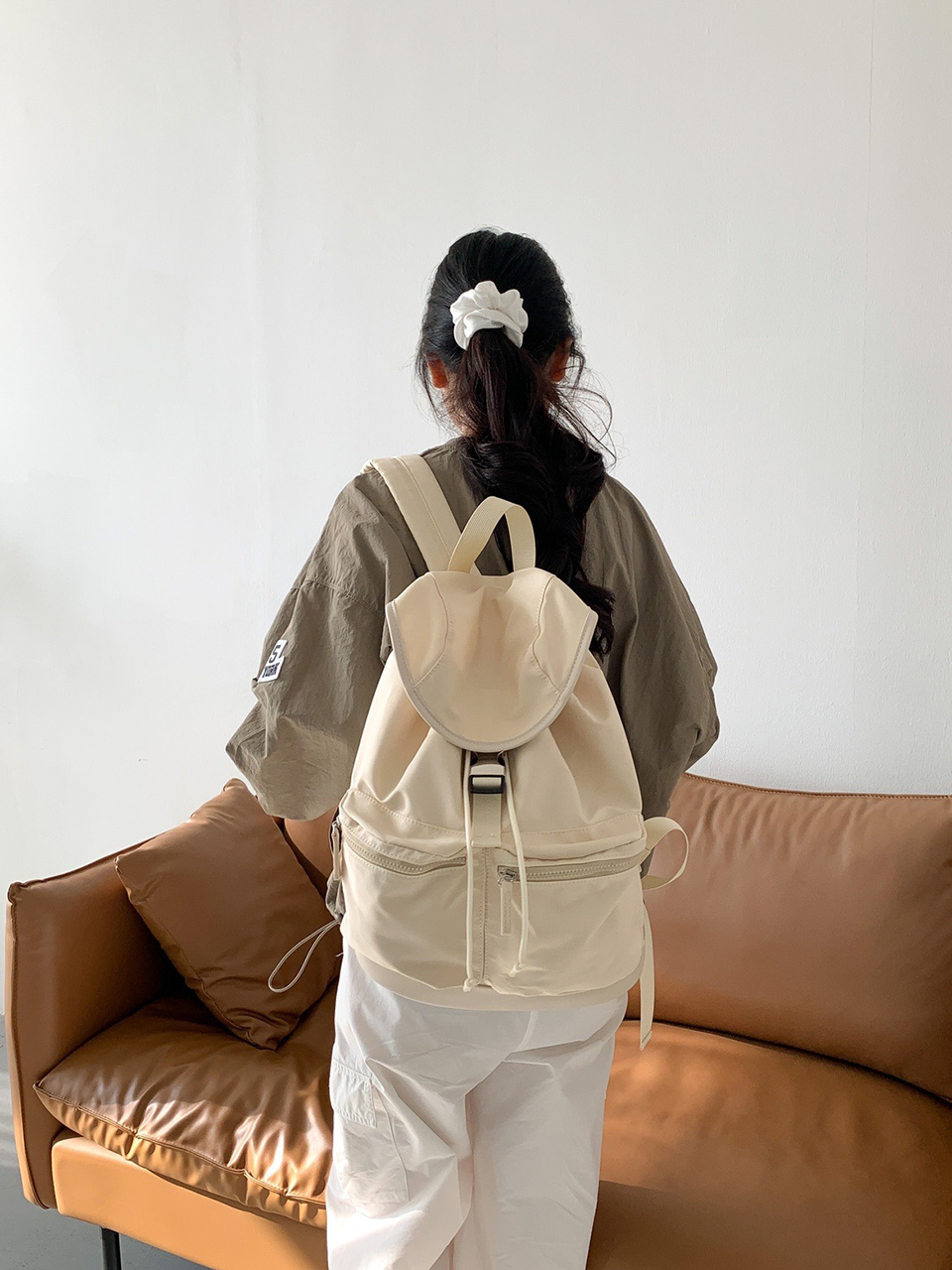 Nylon buckle string pocket daily backpack