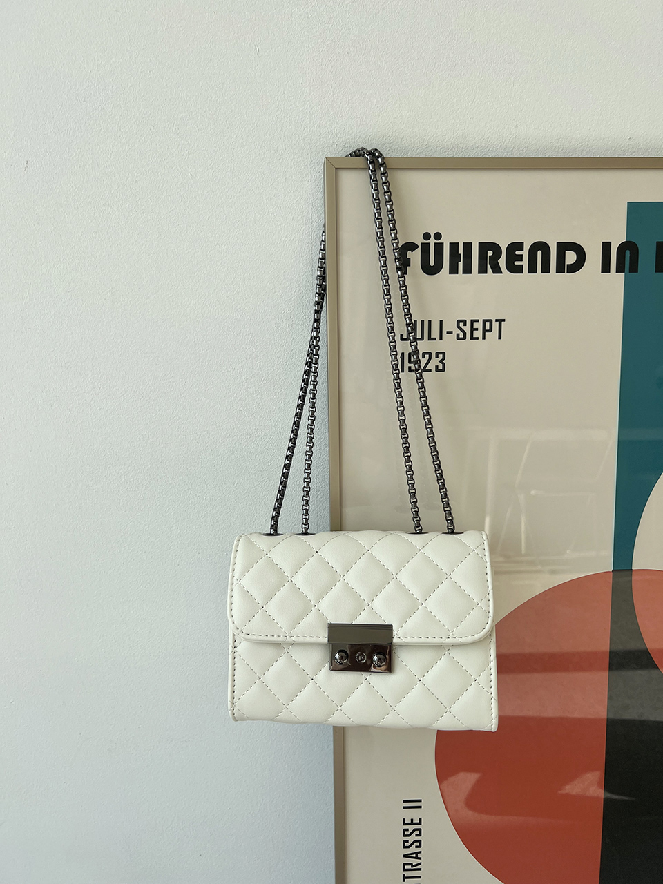Kate Quilted Square Mini Chain Shoulder Bag