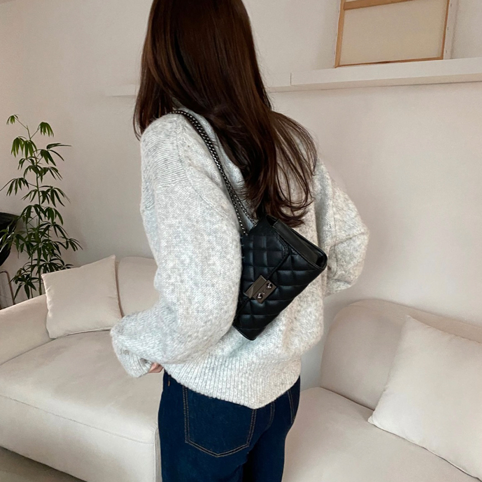 Kate Buckle Classic Mini Chain Bag